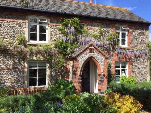 Stone Cottage Thornage 외부 사진